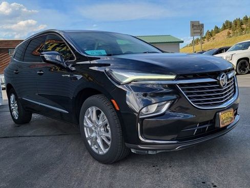 Used 2022 Buick Enclave Premium image 3