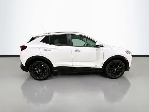 Used 2026 Buick Encore GX Sport Touring FWD image 8