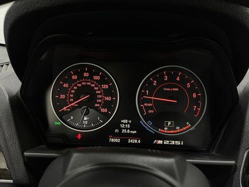 Used 2016 BMW M235i Convertible image 21