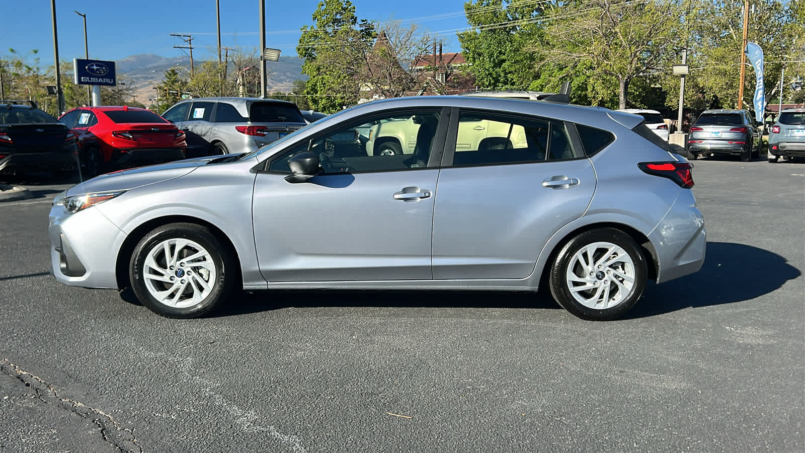 Certified 2024 Subaru Impreza 2.0i AWD/4WD image 9