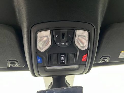 Used 2019 RAM 1500 Big Horn AWD/4WD image 32