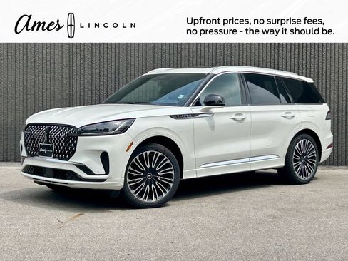 New 2026 Lincoln Aviator Black Label w/ Dynamic Handling Package AWD/4WD image 1