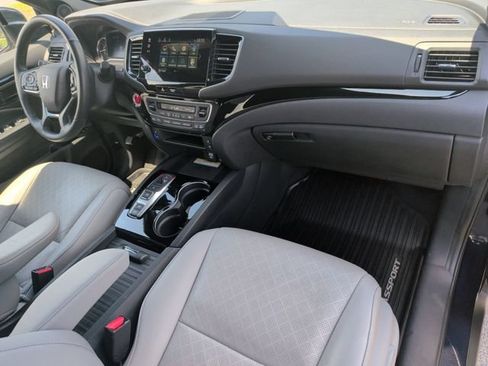 Used 2023 Honda Passport Elite image 19