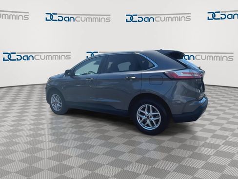 Used 2024 Ford Edge SEL AWD/4WD image 6