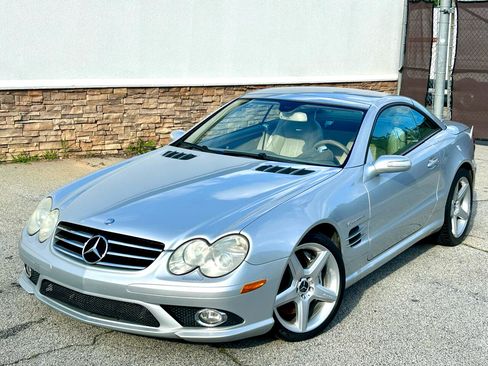 Used 2007 Mercedes-Benz SL 55 AMG image 3