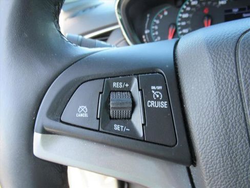 Used 2019 Chevrolet Trax LT w/ LT Convenience Package image 23