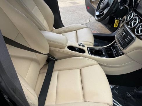 Used 2016 Mercedes-Benz CLA 250 image 15