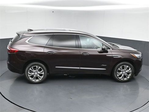 Used 2021 Buick Enclave Avenir w/ Avenir Technology Package image 54