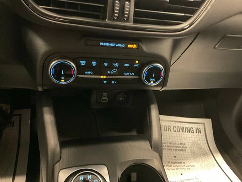 Used 2025 Ford Escape ST-Line AWD/4WD image 23