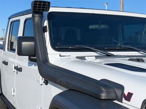 Used 2021 Jeep Gladiator Rubicon image 8