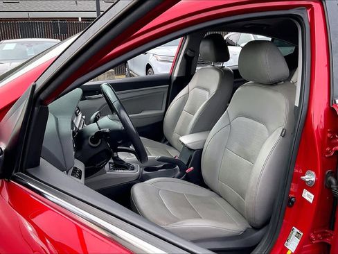 Used 2020 Hyundai Elantra Limited w/ Ultimate Package 03 image 27