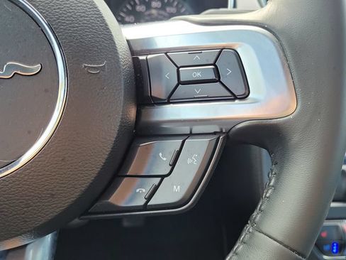 Used 2022 Ford Mustang Premium RWD image 22