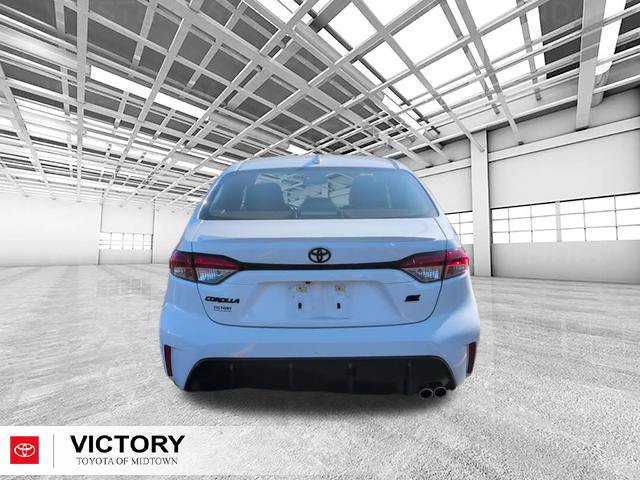 Used 2025 Toyota Corolla SE w/ SE Premium Package FWD image 5