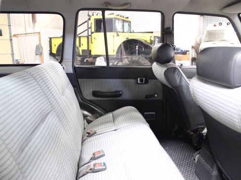 Used 1987 Toyota Land Cruiser image 35