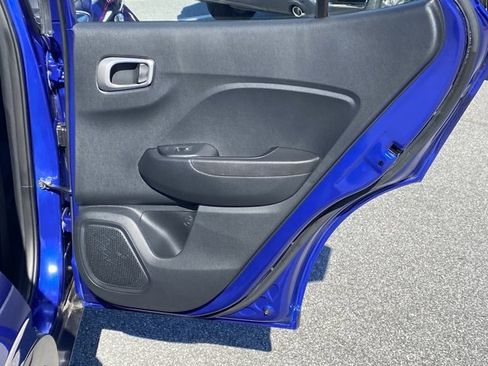 Used 2023 Hyundai Venue SEL w/ Cargo Package image 27