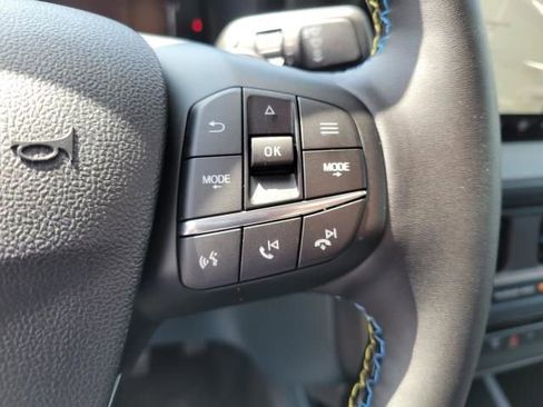 New 2025 Ford Maverick Lobo image 24