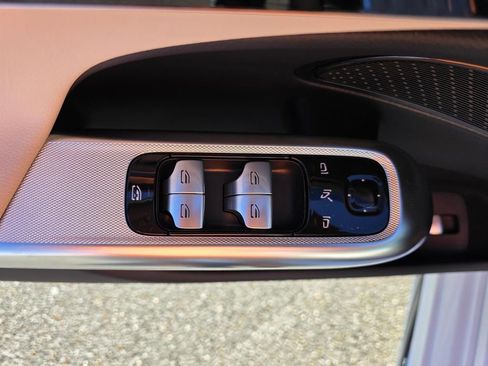 New 2026 Mercedes-Benz E 350 4MATIC Sedan image 12