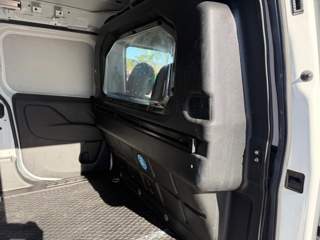 Used 2018 RAM ProMaster City Tradesman FWD image 19