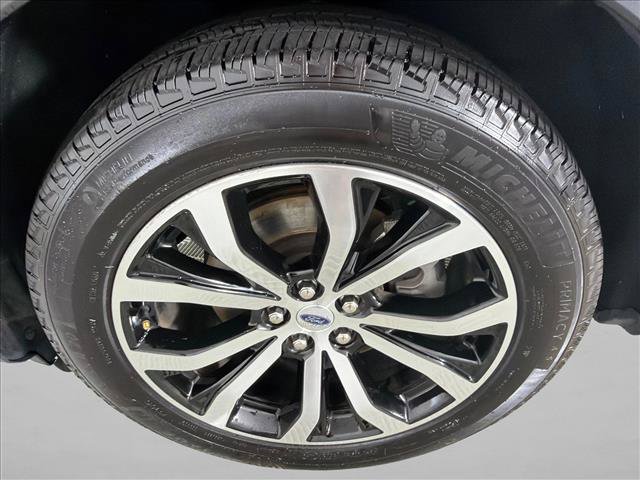 Used 2025 Ford Explorer ST-Line AWD/4WD image 11