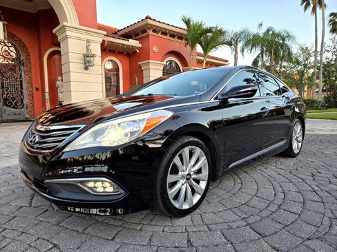 Used 2016 Hyundai Azera Limited image 3