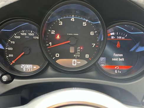Used 2020 Porsche Macan AWD/4WD image 55