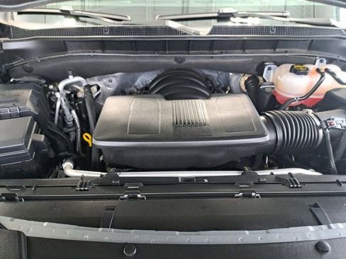 Used 2025 Chevrolet Tahoe LT w/ Comfort Package image 26