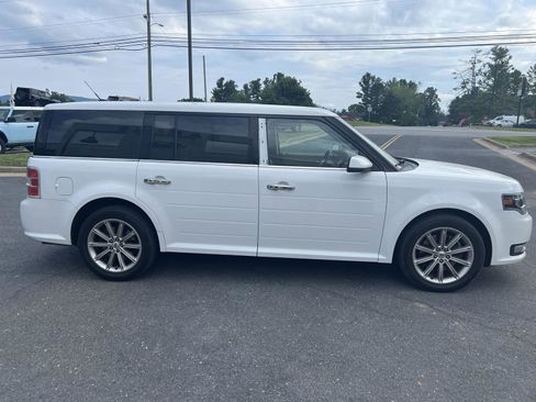 Used 2019 Ford Flex Limited FWD image 6