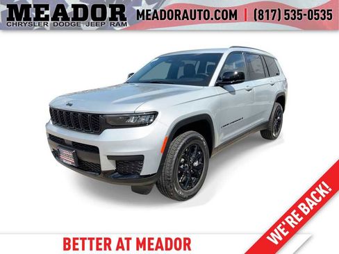 New 2025 Jeep Grand Cherokee L Altitude AWD/4WD image 1