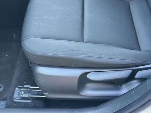 Used 2023 Toyota Corolla LE image 15