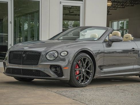 Certified 2024 Bentley Continental GT V8 image 12