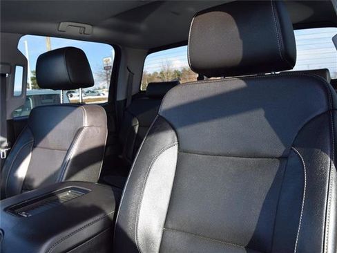 Used 2018 GMC Sierra 1500 SLT image 22