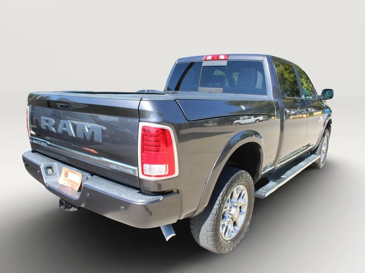 Used 2017 RAM 2500 Limited AWD/4WD image 8