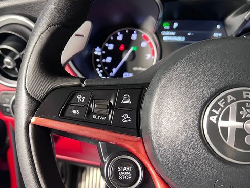 Used 2018 Alfa Romeo Stelvio Ti Sport image 24