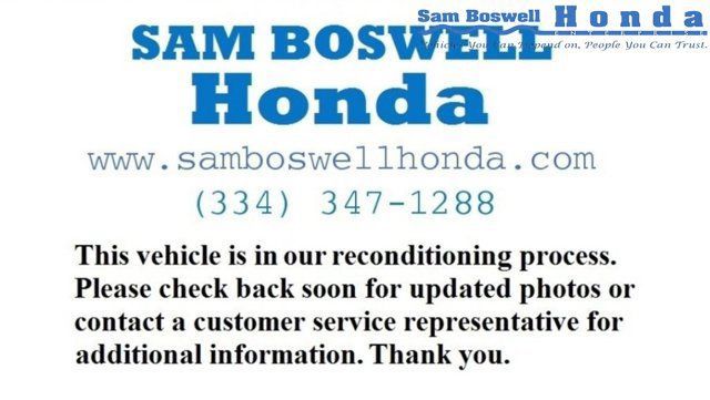 Used 2020 Chevrolet Silverado 1500 Custom w/ Custom Value Package AWD/4WD image 1