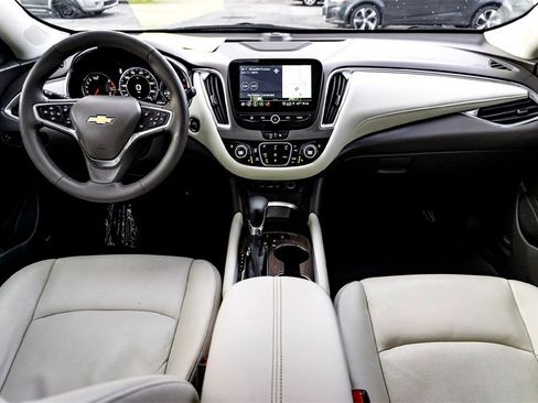 Used 2024 Chevrolet Malibu LT image 29