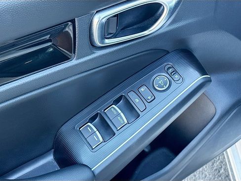 Used 2025 Honda Civic Sport Touring image 18