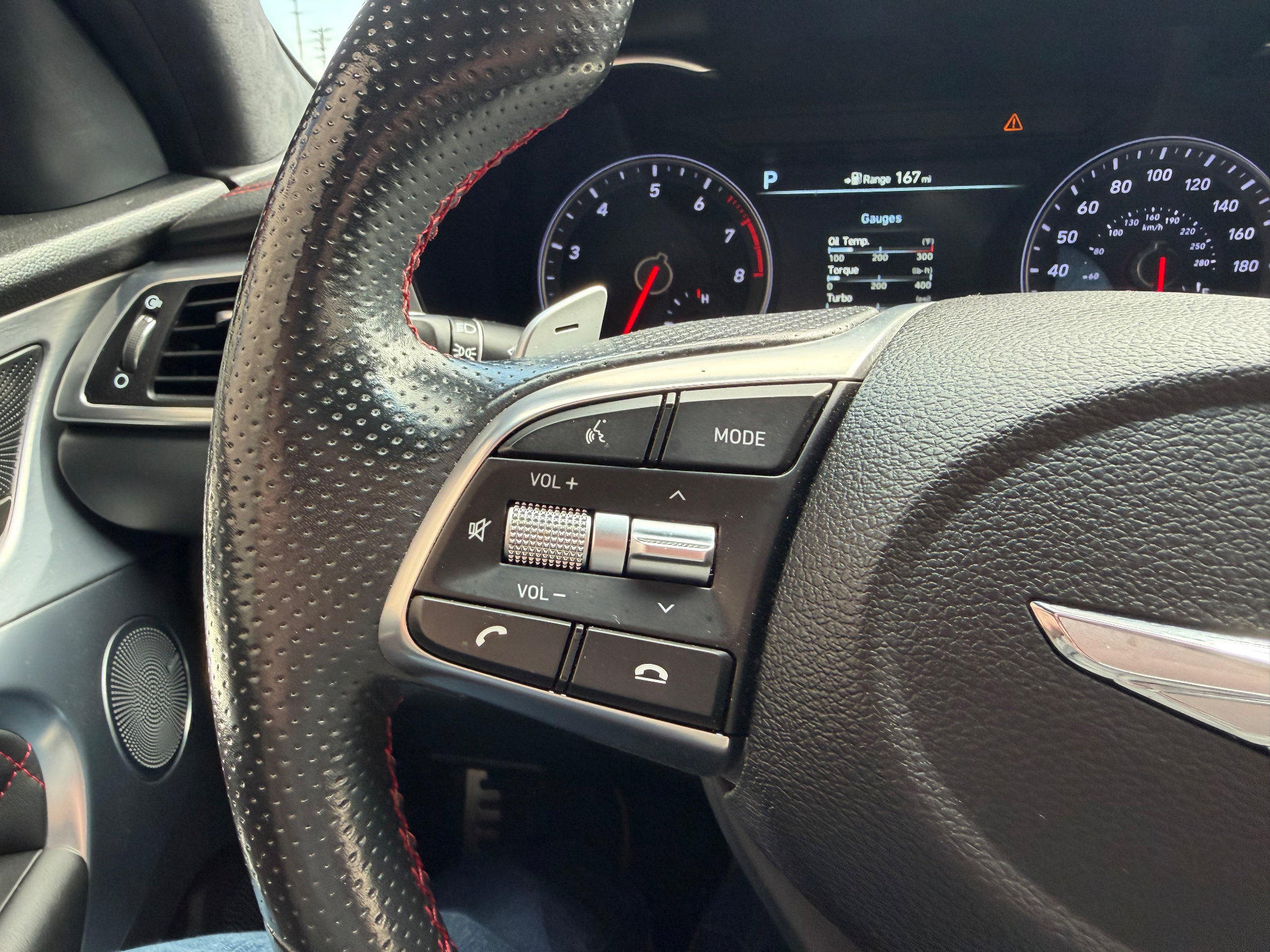 Used 2019 Genesis G70 3.3T Advanced w/ Sport Package AWD/4WD image 17