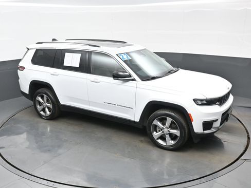 Used 2022 Jeep Grand Cherokee L Limited image 40