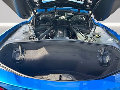 Used 2025 Chevrolet Corvette Stingray Preferred Cpe w/ Z51 Performance Package RWD image 25