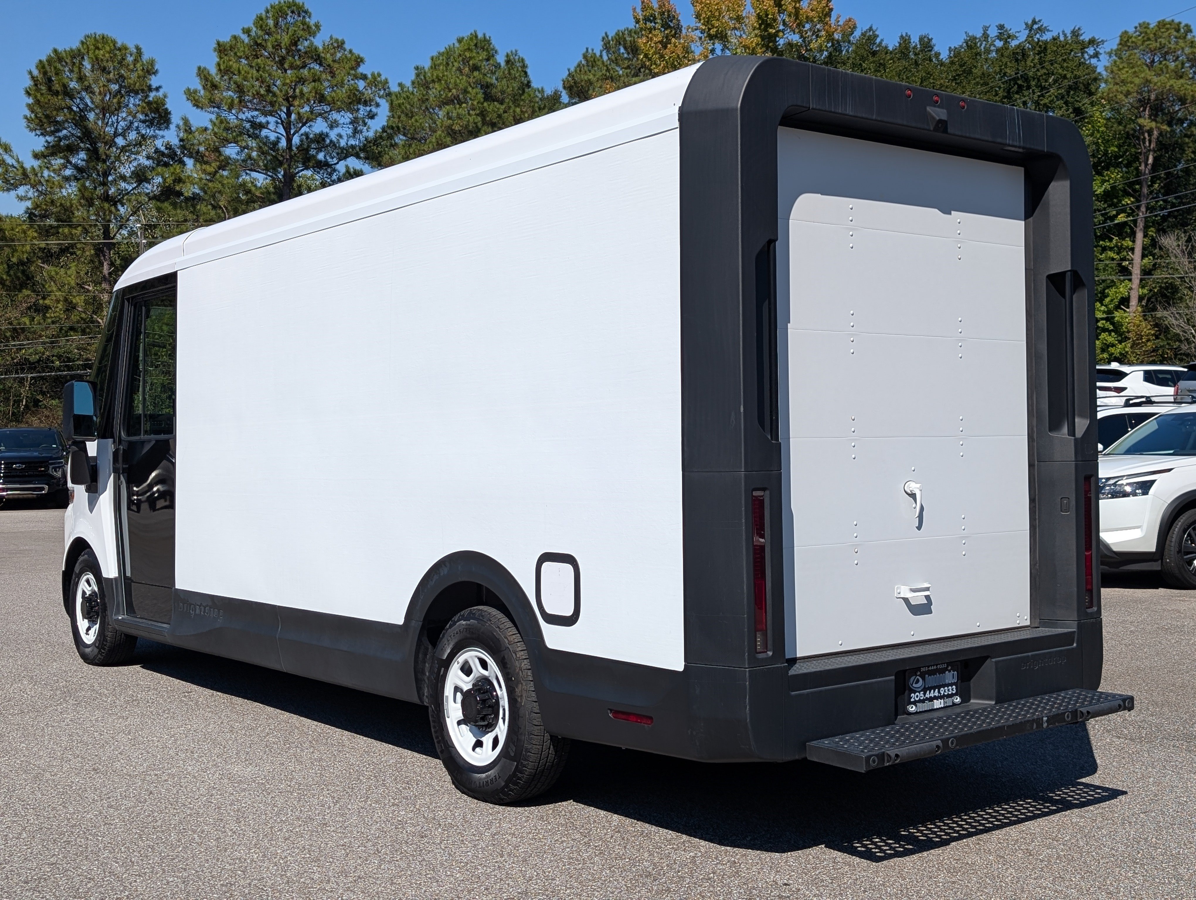 Used 2024 Chevrolet Brightdrop 600 w/ Commercial Equipment Package AWD/4WD image 7