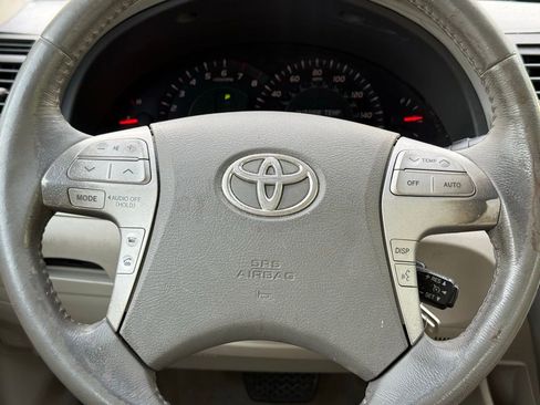 Used 2008 Toyota Camry XLE image 10