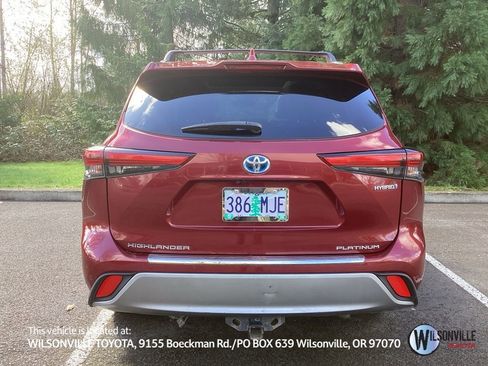 Used 2020 Toyota Highlander Platinum image 23