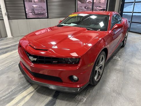 Used 2010 Chevrolet Camaro SS w/ LPO, Ground Effects Package image 4