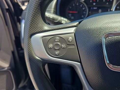 Certified 2022 GMC Terrain SLE FWD image 23