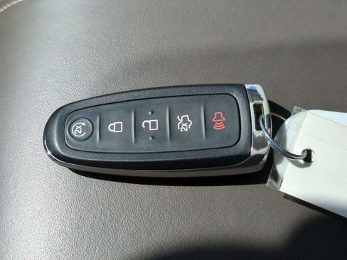 Used 2016 Lincoln Navigator Reserve image 37