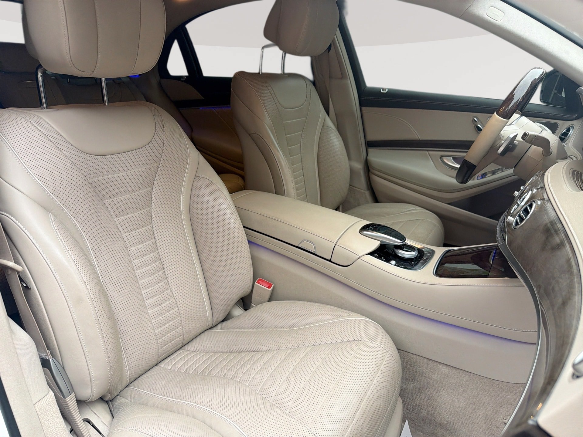 Used 2020 Mercedes-Benz S 560 Sedan w/ AMG Line Exterior image 28