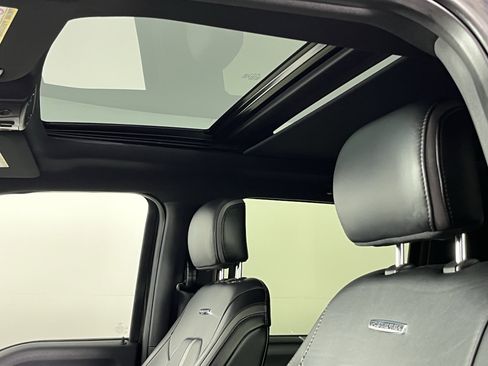 Used 2018 Ford F450 Platinum w/ Platinum Ultimate Package image 17