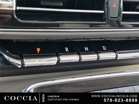 Certified 2022 Lincoln Navigator Black Label AWD/4WD image 16