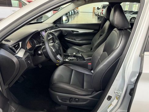 Used 2021 INFINITI QX50 Luxe FWD image 16