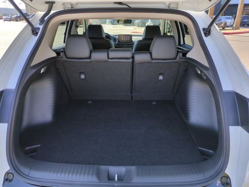 Used 2025 Honda HR-V EX-L image 32